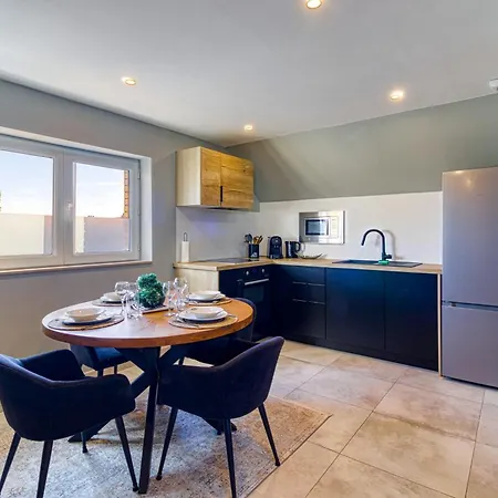 Le Chaleureux - Wifi - Proche