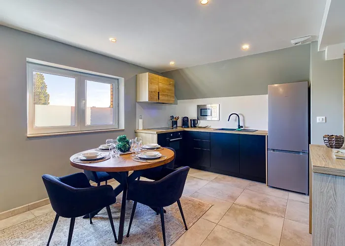 Le Chaleureux - Wifi - Proche